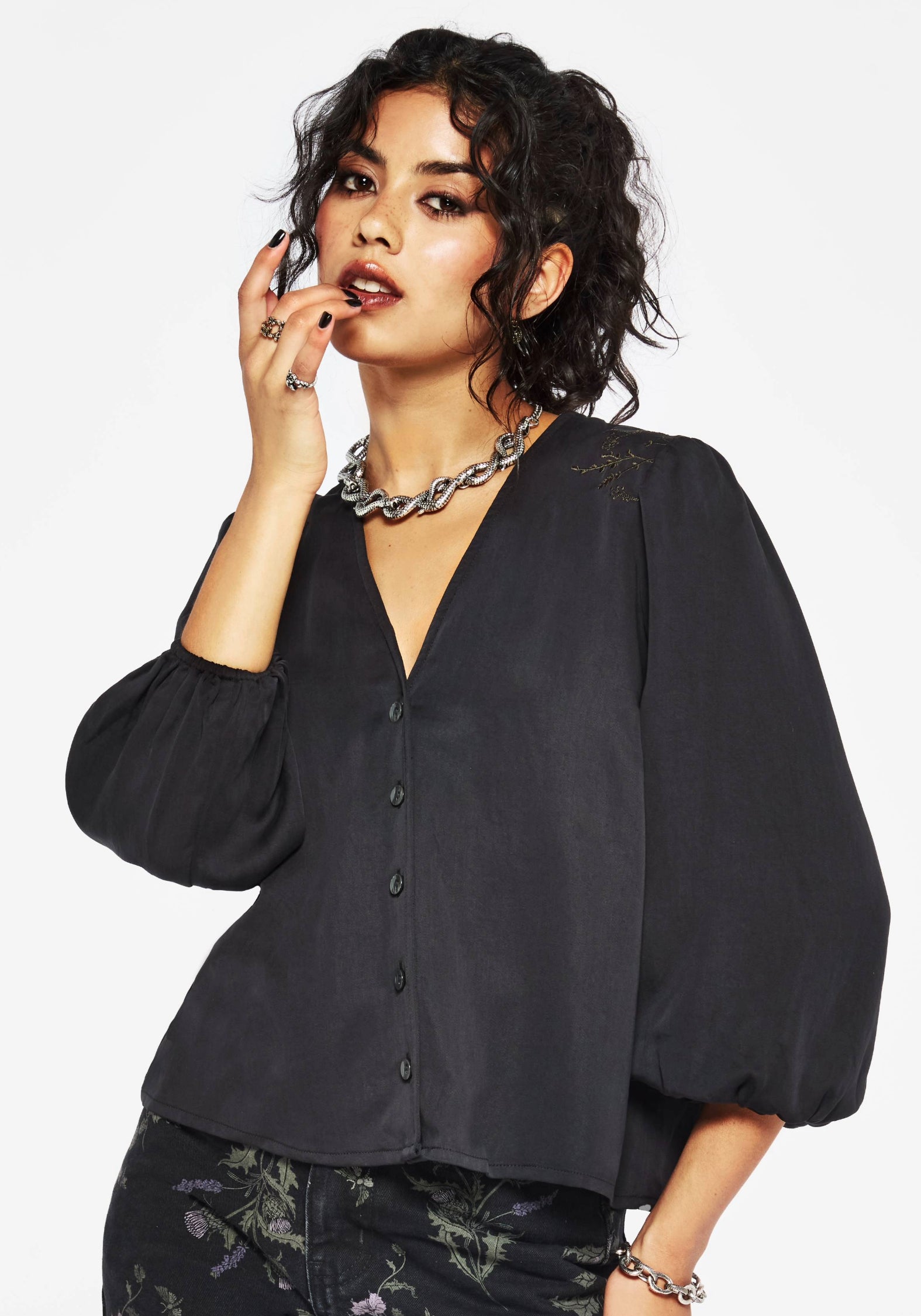 AW1699_ISIDORABUTTONUPBLOUSE_1231_291CROP
