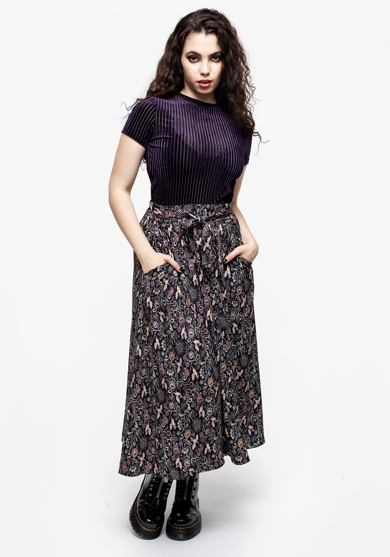 AW23MB552_Snapdragon_Tie_Detail_Midi_Skirt_005