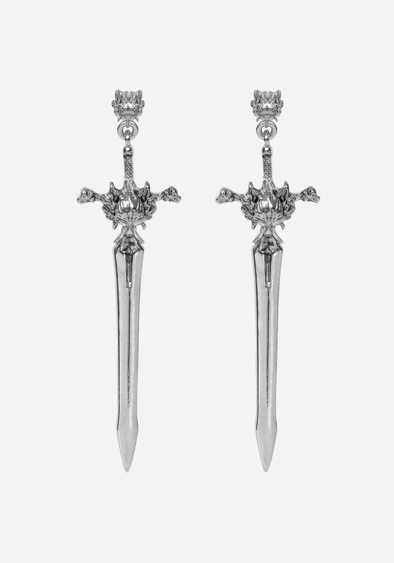 AW23TS624_Longclaw_Sword_Earrings_003