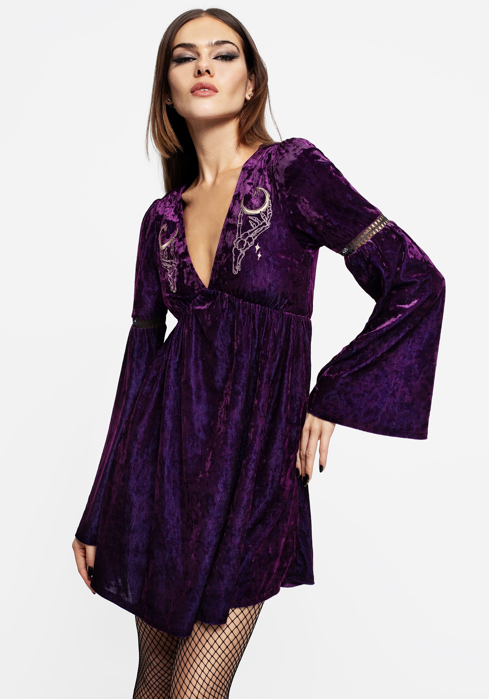 AW24M505_HEARTACHECRUSHEDVELOURLACEMINIDRESS_006