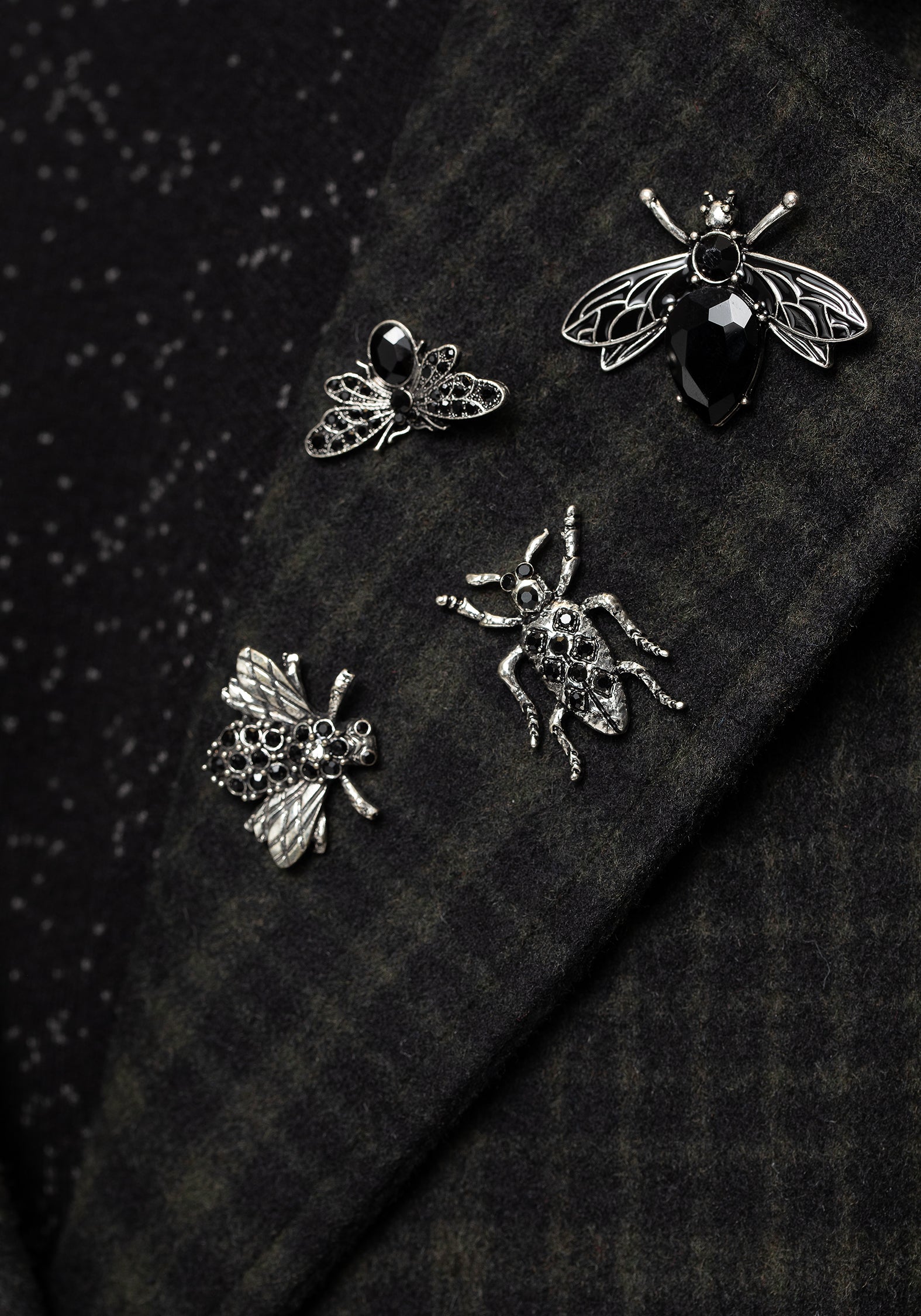 AW24TS914_MELISSABUGBROOCHPINSET_002
