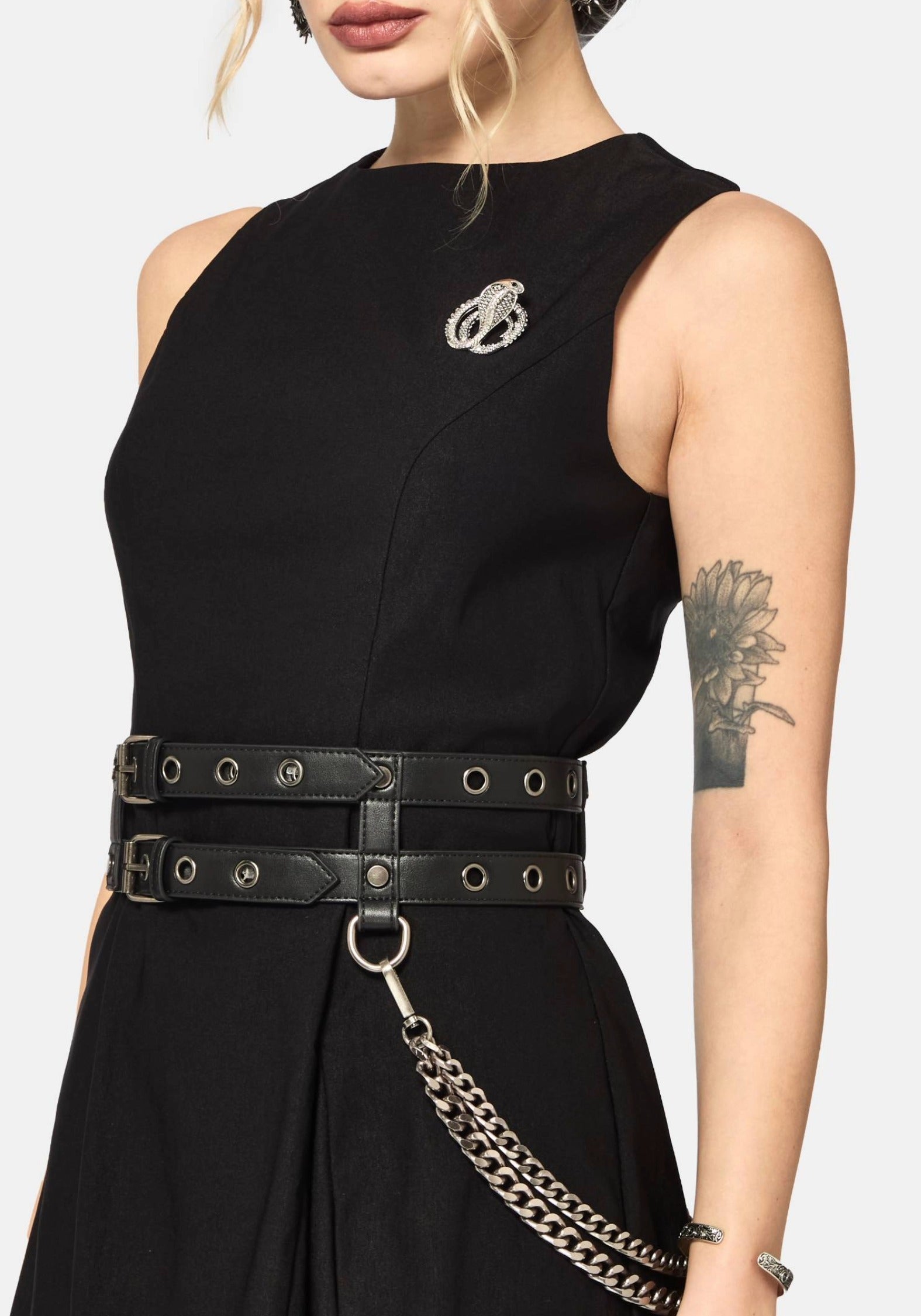 BH3383_KRYNEEYELETDOUBLEBUCKLEBELT_977crop