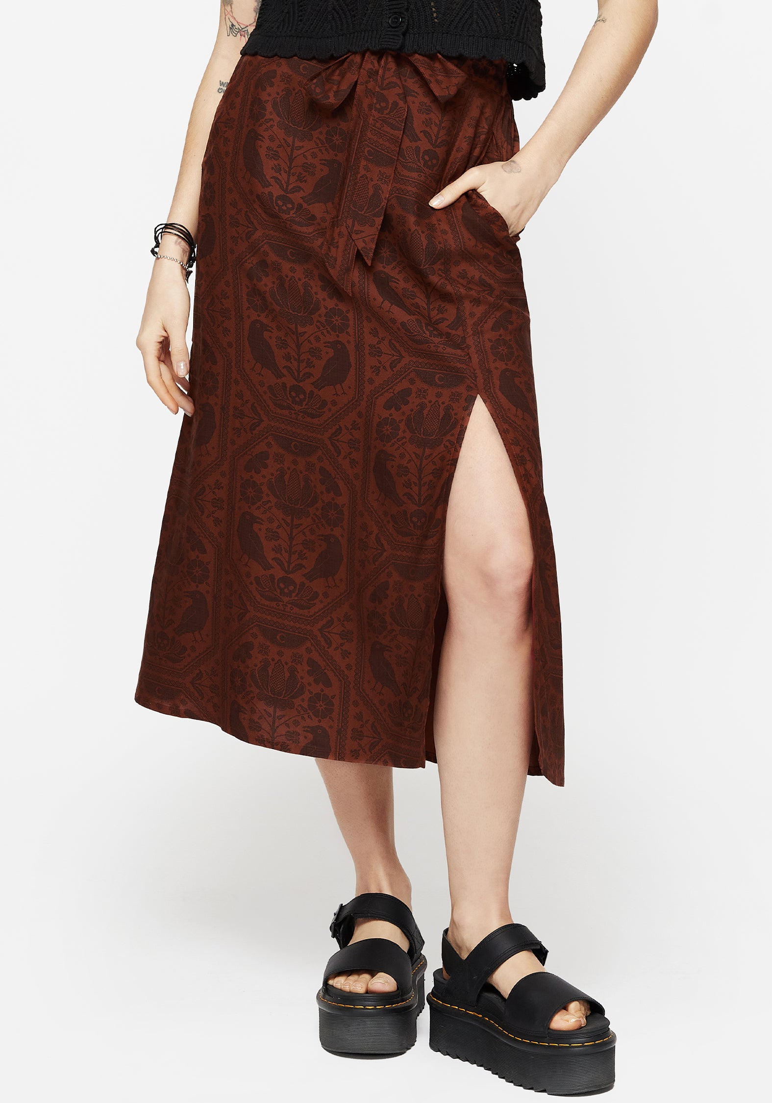 BT1640_ANNABEL-RAVEN-PRINT-SPLIT-FRONT-MIDI-SKIRT-RUST-7141_CROP