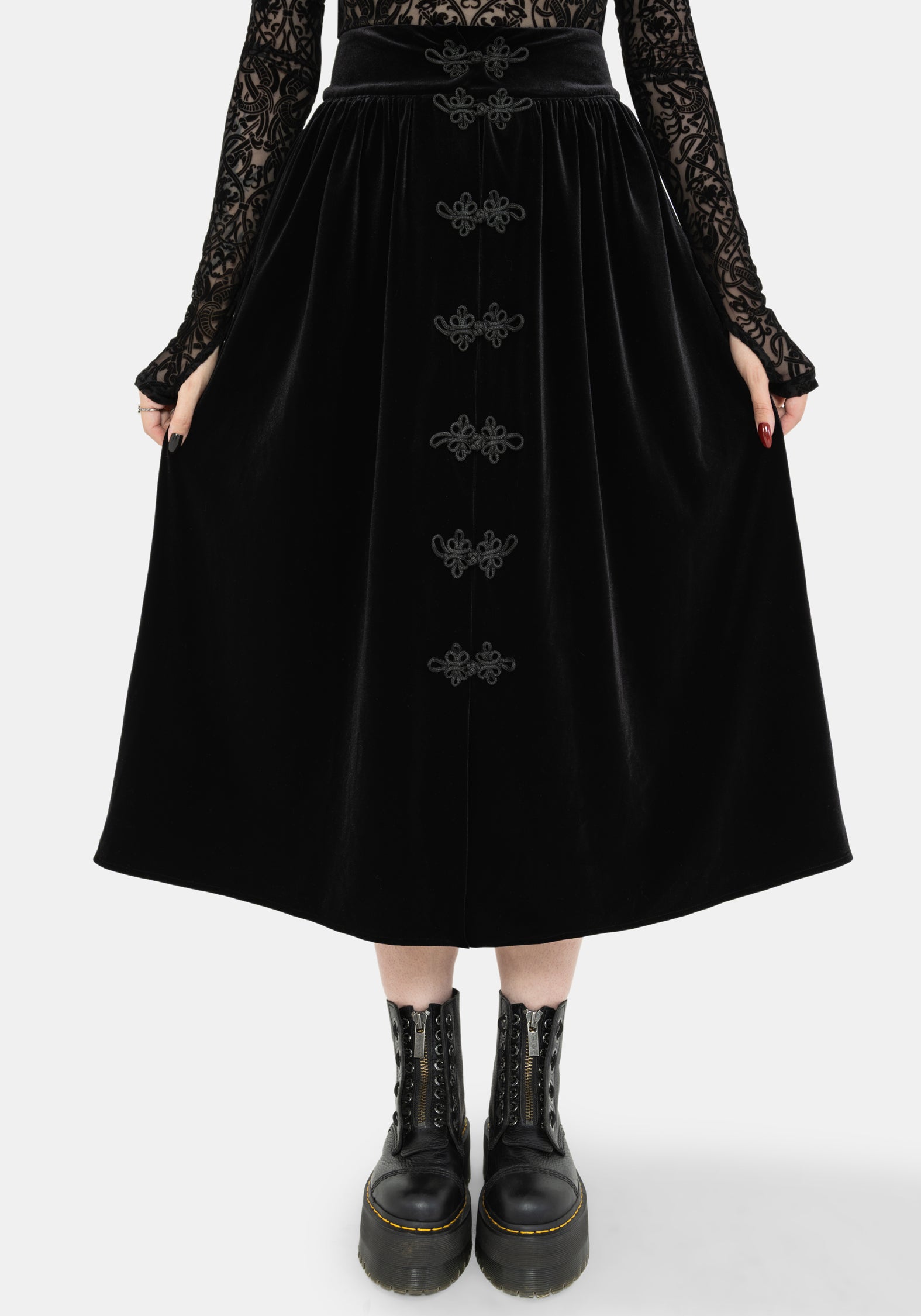 BT2322-UK6_NOVAVELVETFROGCLOSUREMIDISKIRT_1