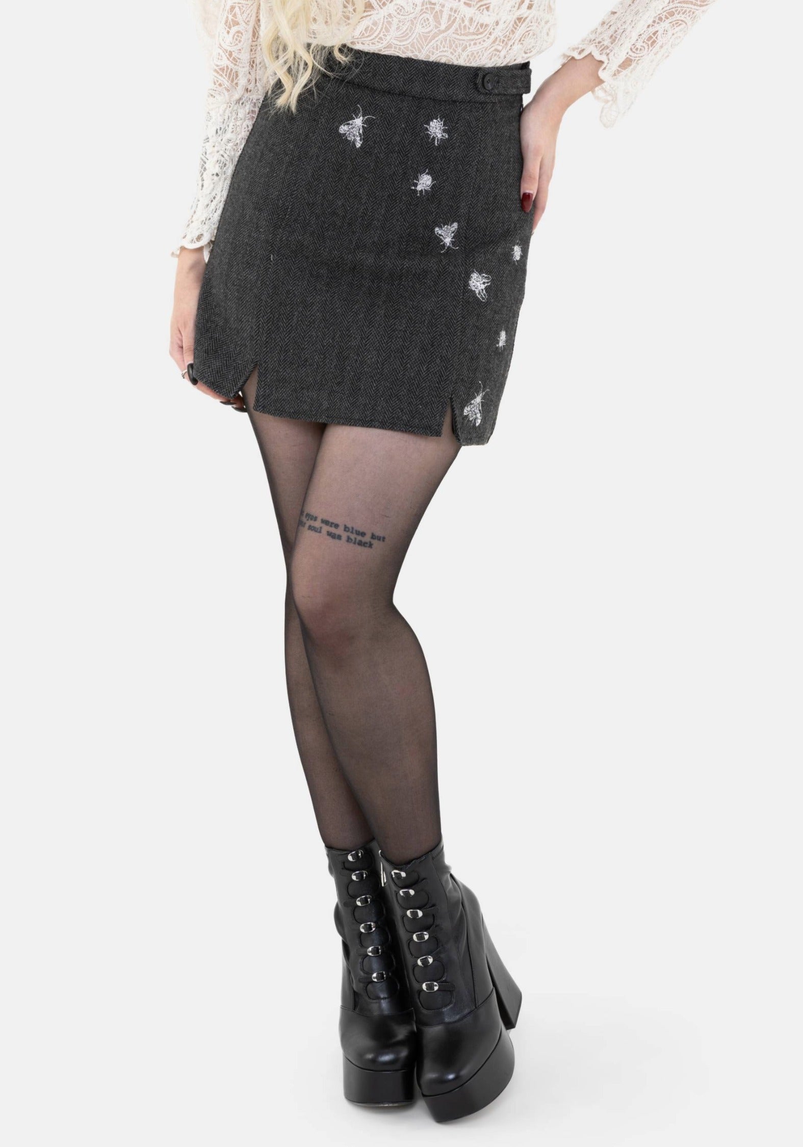 BT3838-UK6_CHRYSINABEETLESEQUINEMBELLISHEDPLEATEDMINISKIRT_4CROP
