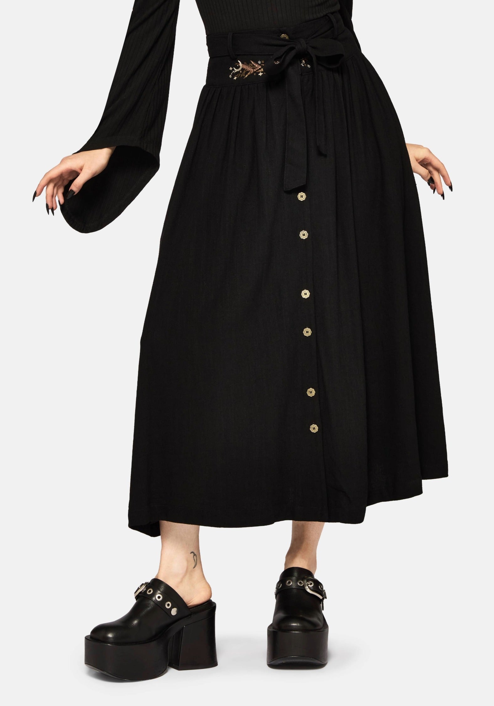 BT4044_ABELLONAEMBROIDEREDTIEWAISTMIDAXISKIRT_1574