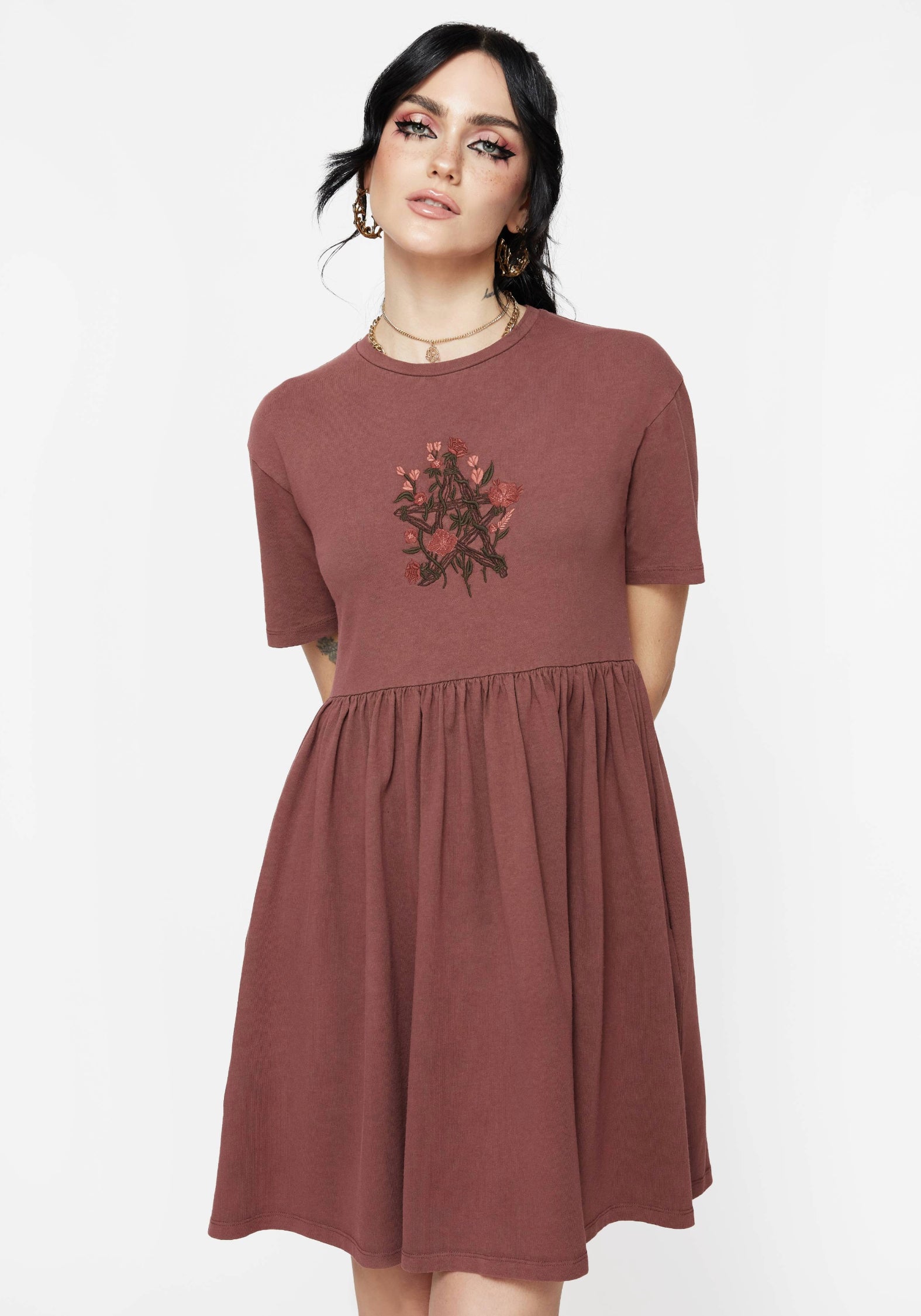 DR1975_ASTERCOTTONPENTAGRAMEMBROIDEREDMINISKATERDRESS5403CROP