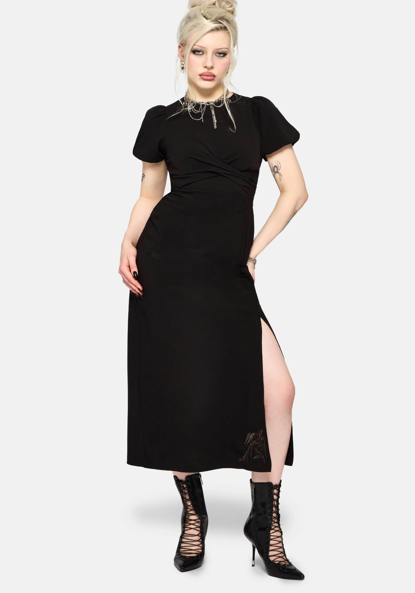 DR3272-UK6_1crop