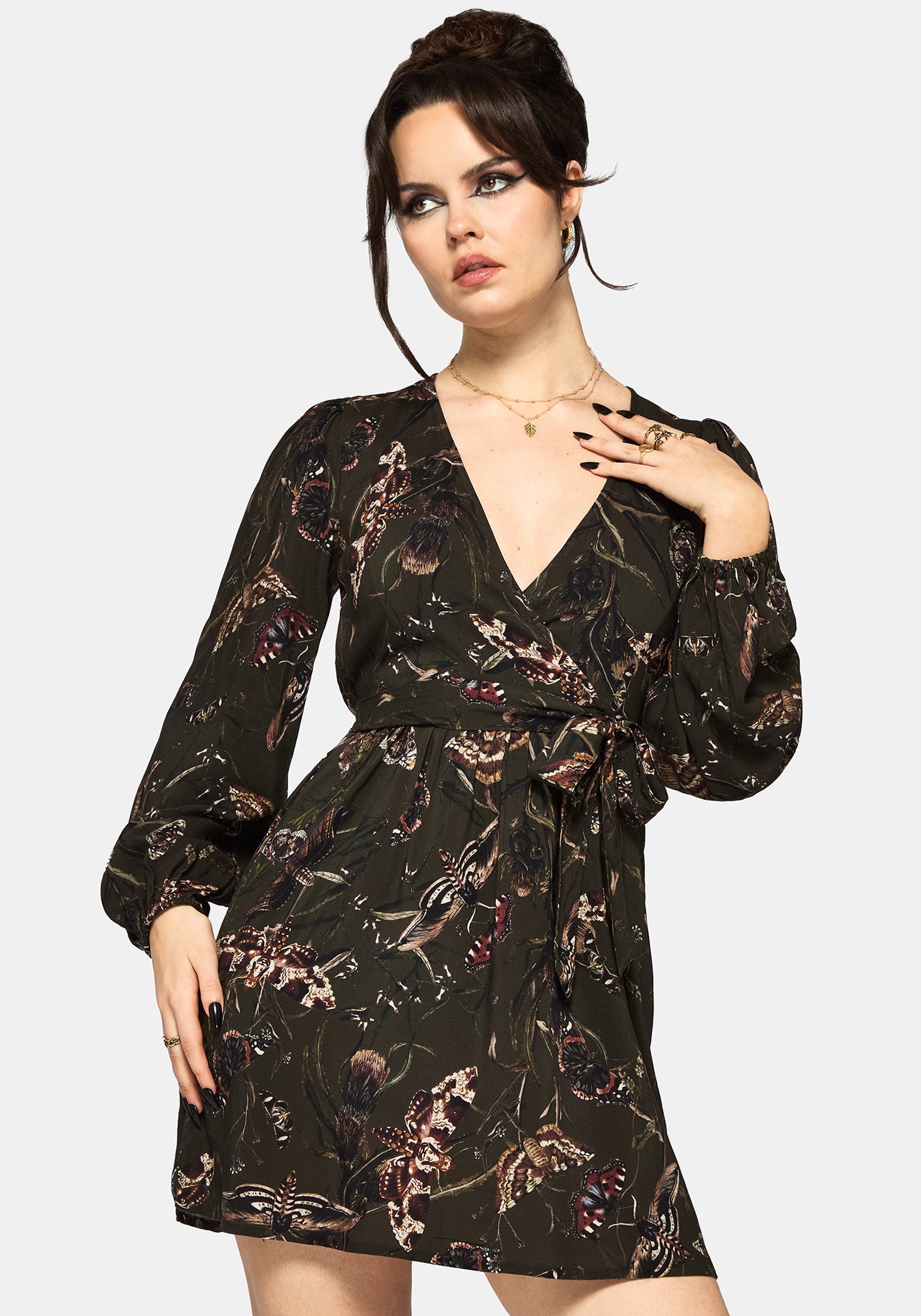 DR3398_WHISPENMOTHPRINTWRAPDRESS_1656_1dac672a-f1b8-4582-8158-499d20460fab