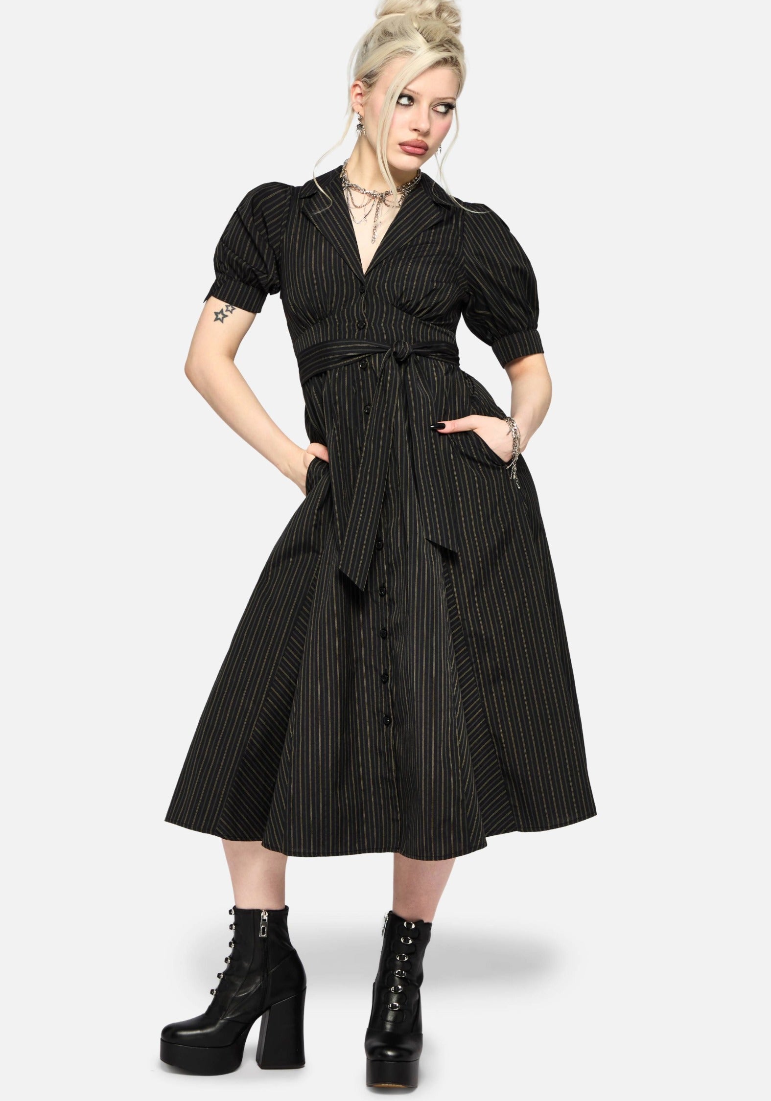 DR4119-UK6_1crop