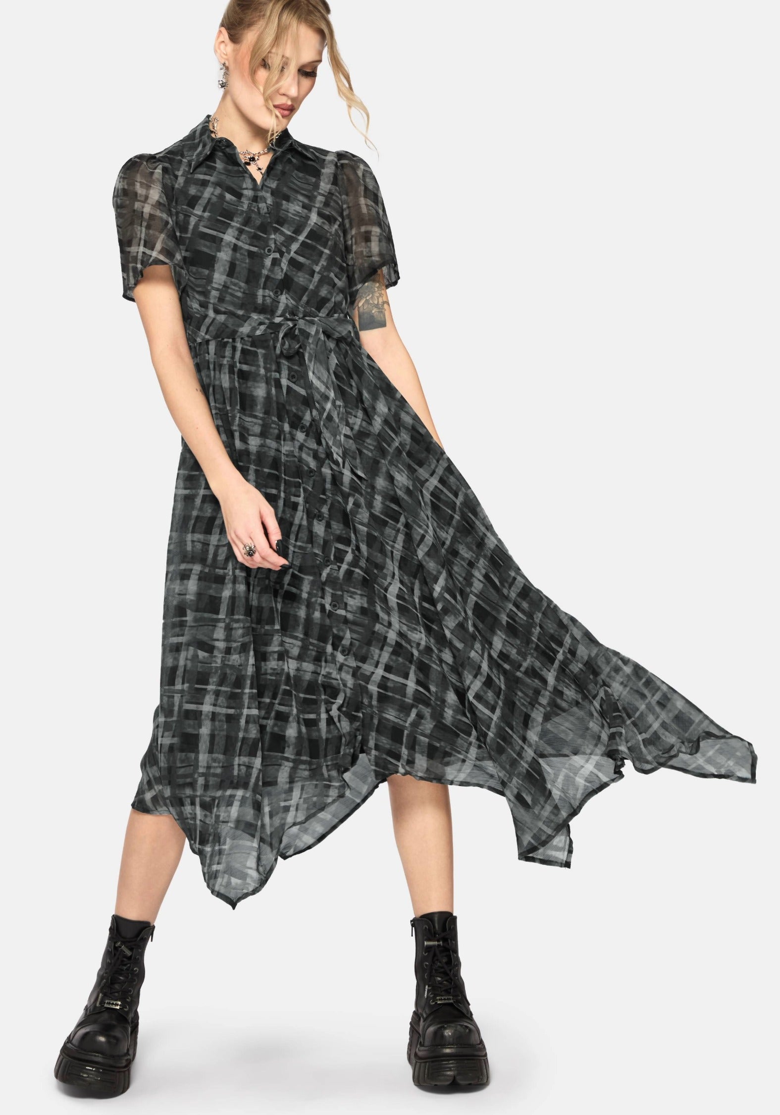 DR4124_RHOSWENCHECKEDHANKYHEMMIDAXISHIRTDRESS_639crop