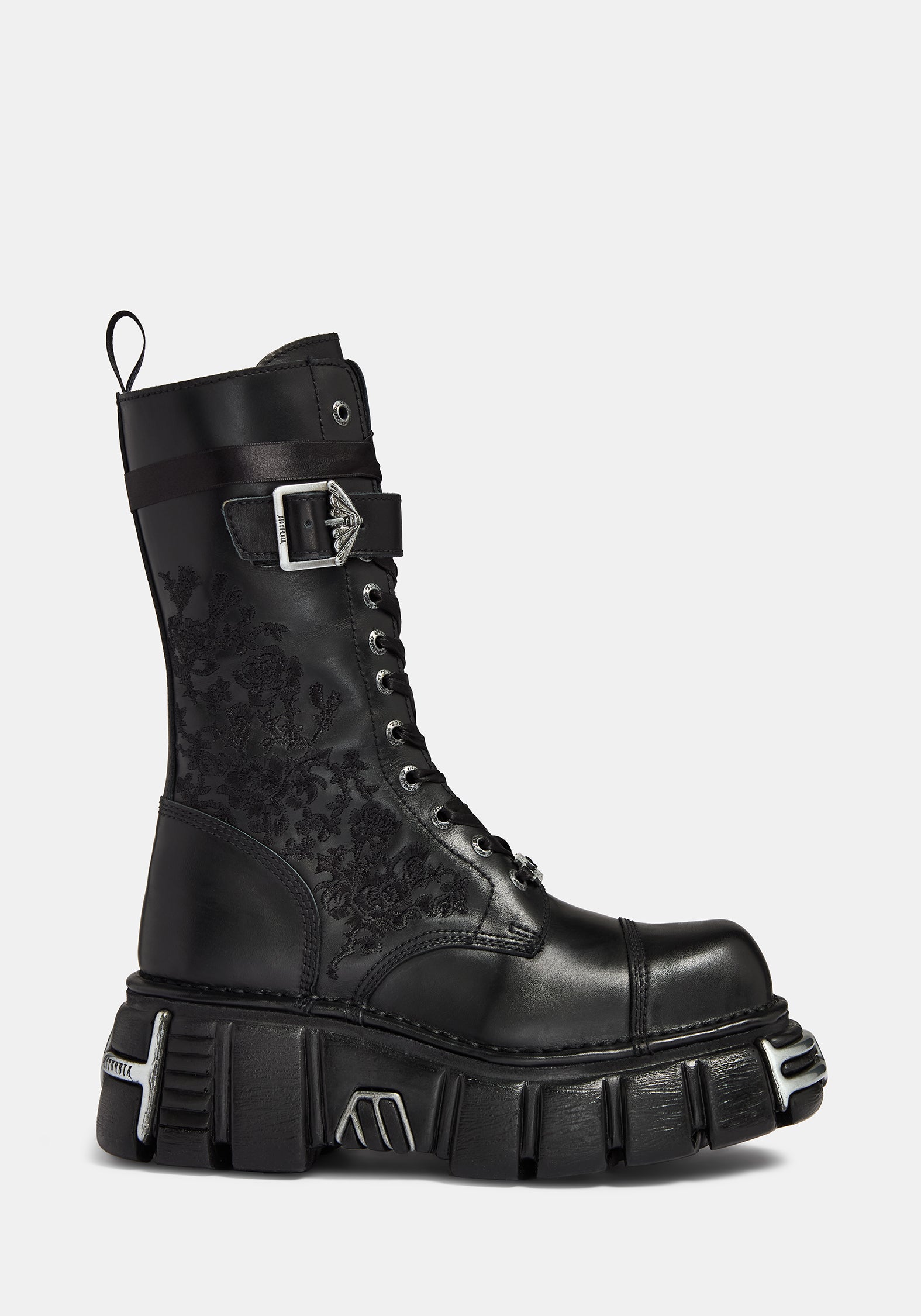 FW5538DISTURBIAXNEWROCKROSAMOTHEMBROIDEREDLACEUPBOOTS-730_bdbd20e6-7d61-45f0-a105-b92784c3d08b
