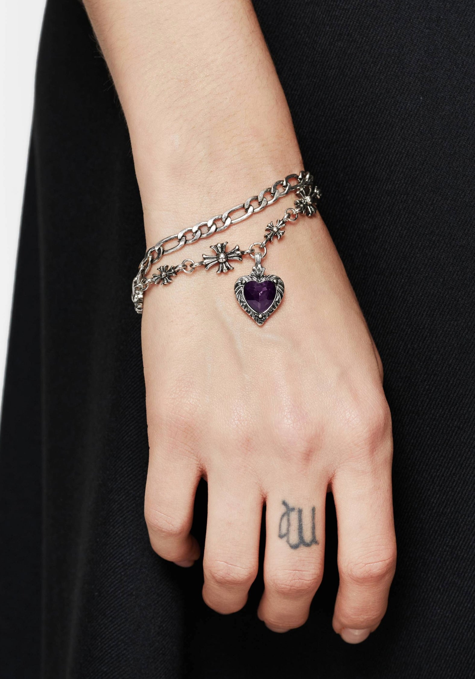 JE2573_DENALILAYEREDBRACELETSET7828_CROP