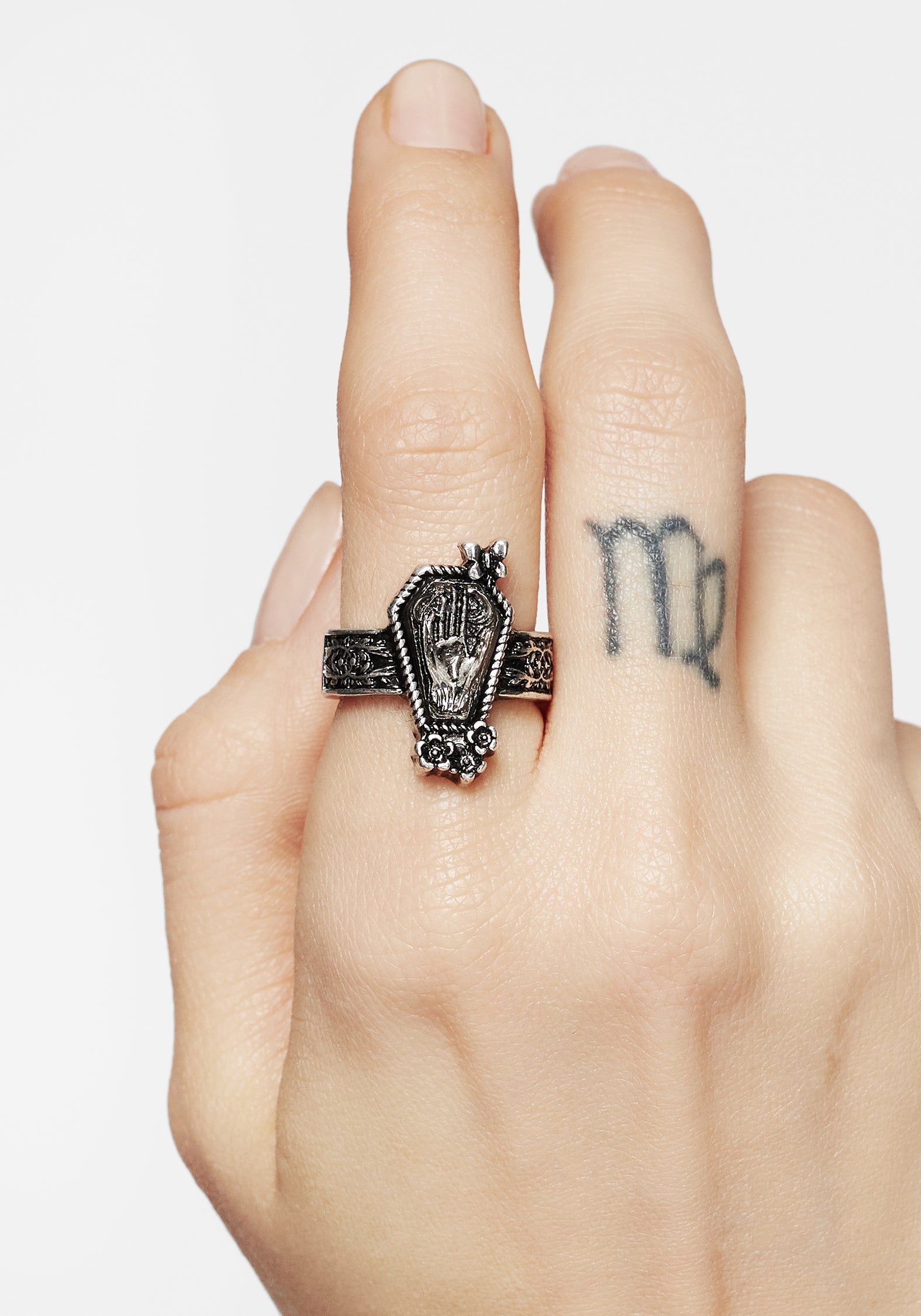 JE2576_ARBORCOFFINRING8222
