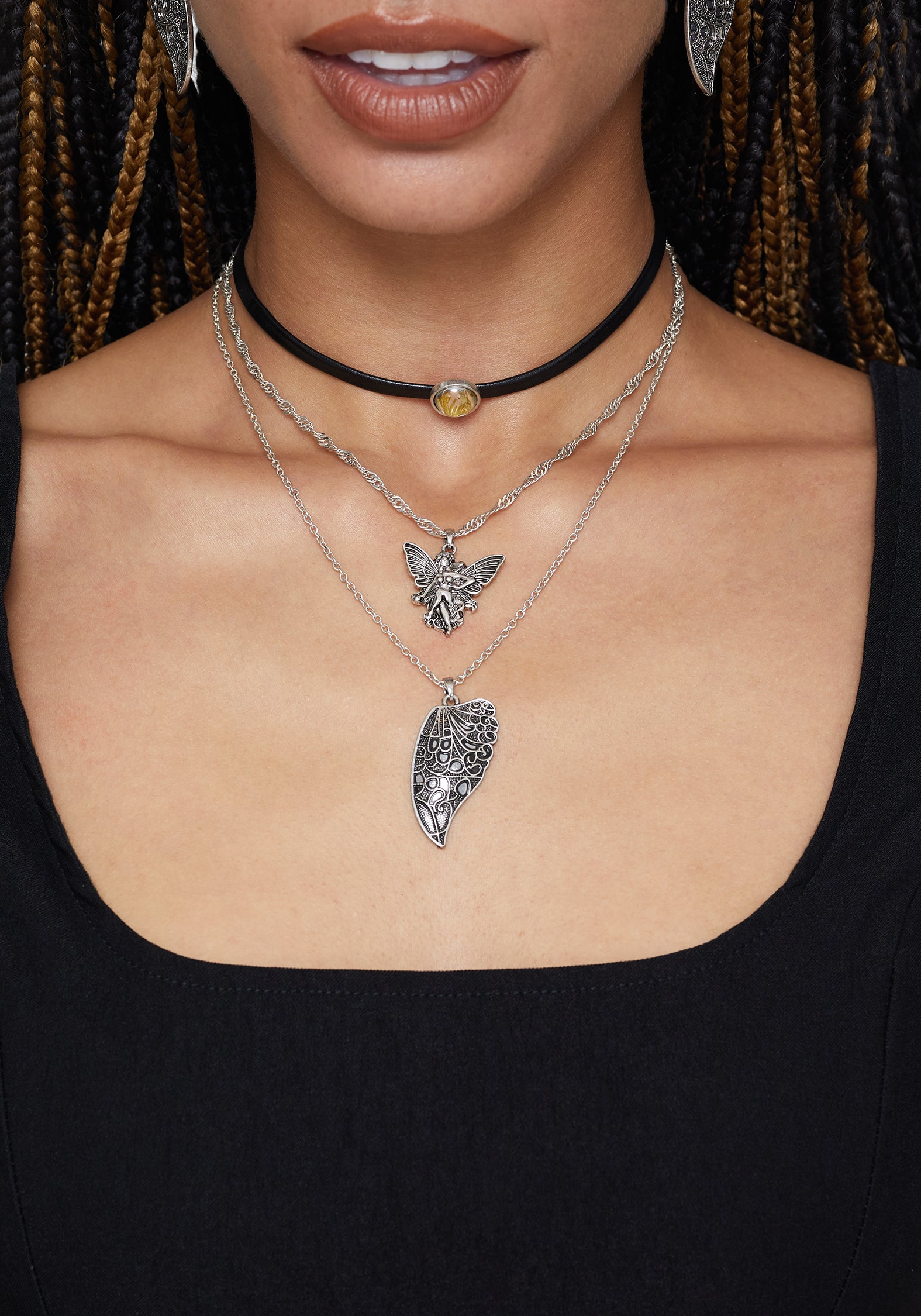 JE4345SYLVAINEFAIRYTRAPPEDFLOWERLAYEREDNECKLACE5506