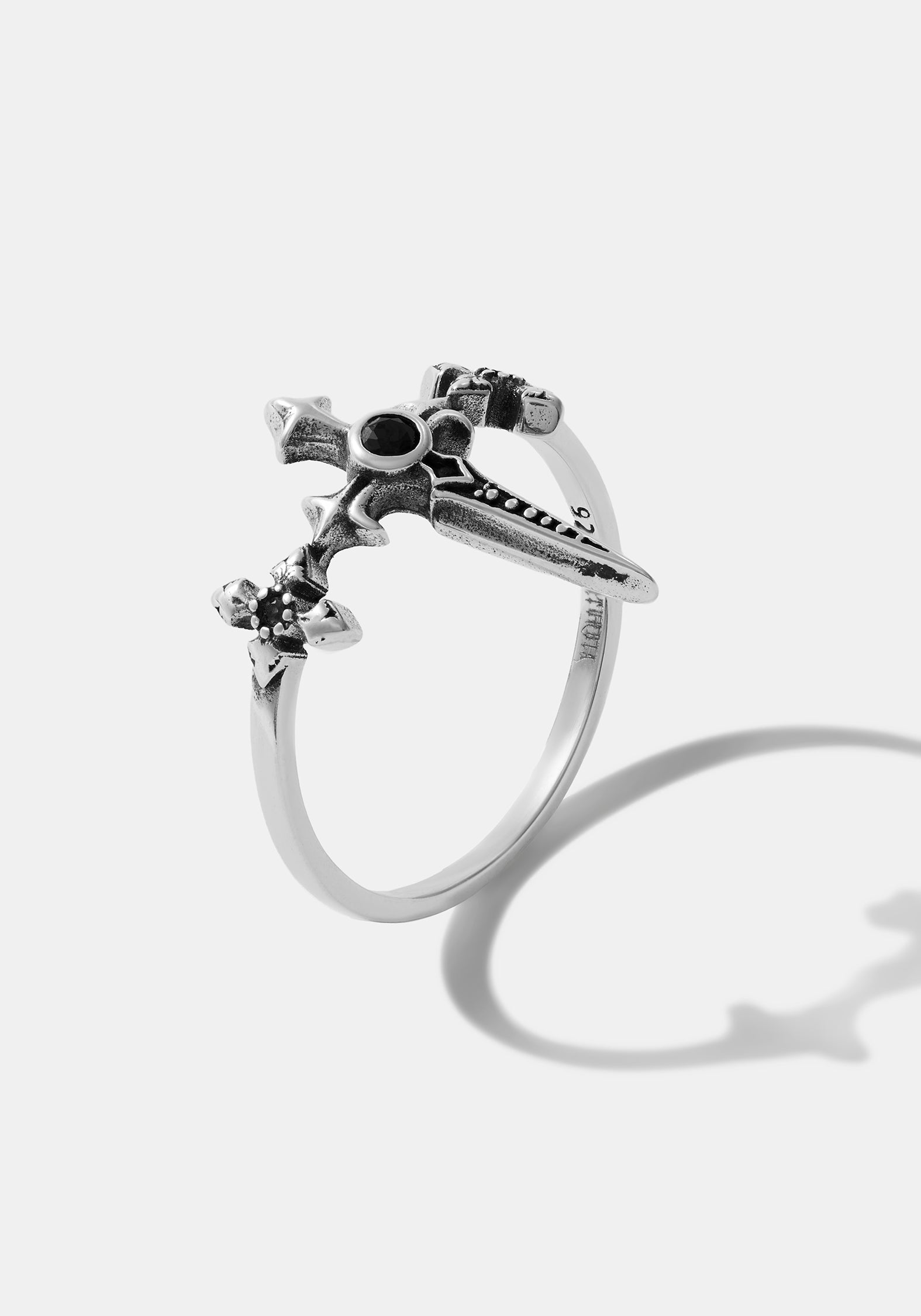 JE4802SicaSterlingSilverRing_ANGLE3_CLEAN