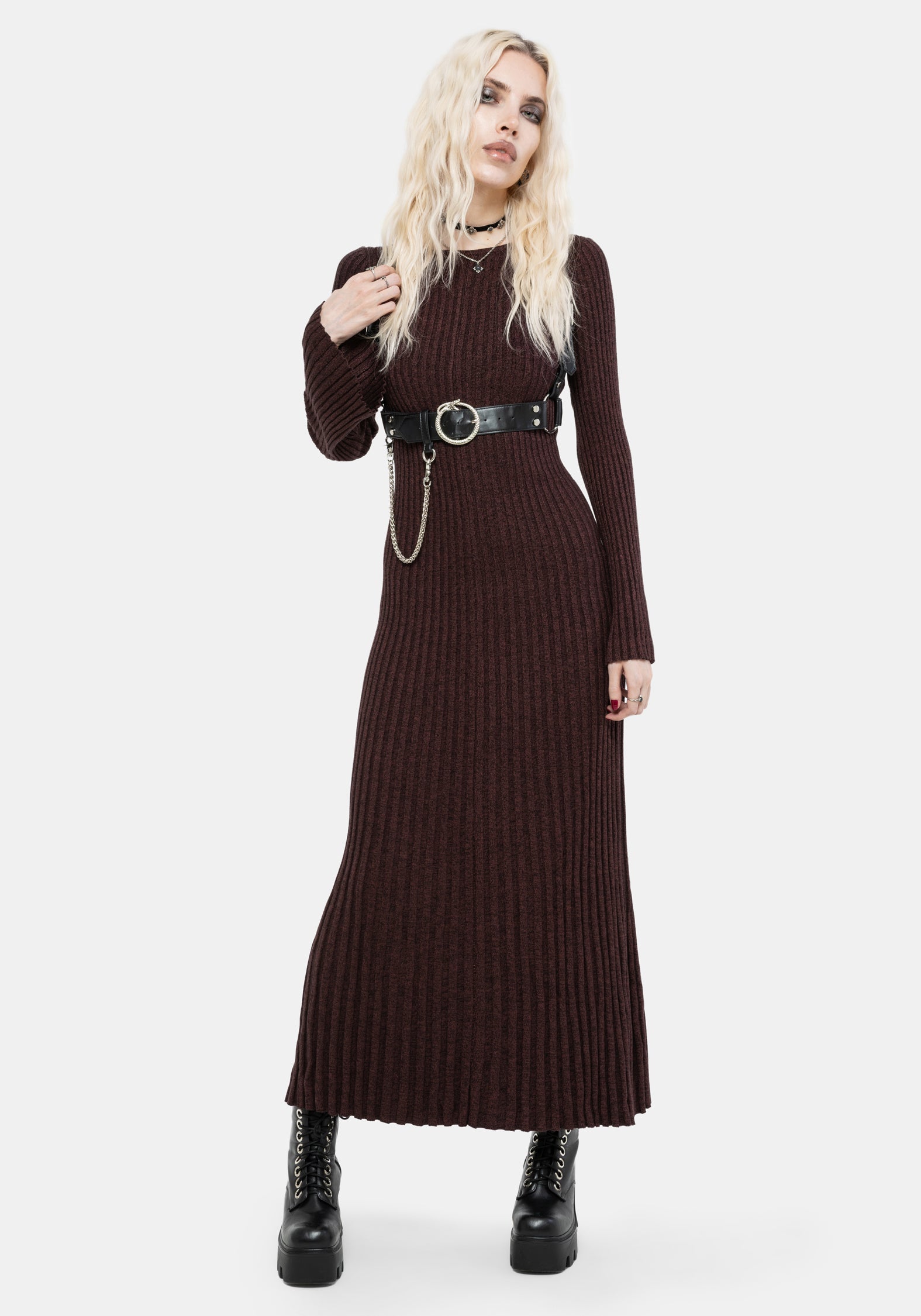 KN2224_ESTELLALONGSLEEVEKNITMAXIDRESS_1_3651fc81-e4a6-4e51-8e22-7d0655250ac8