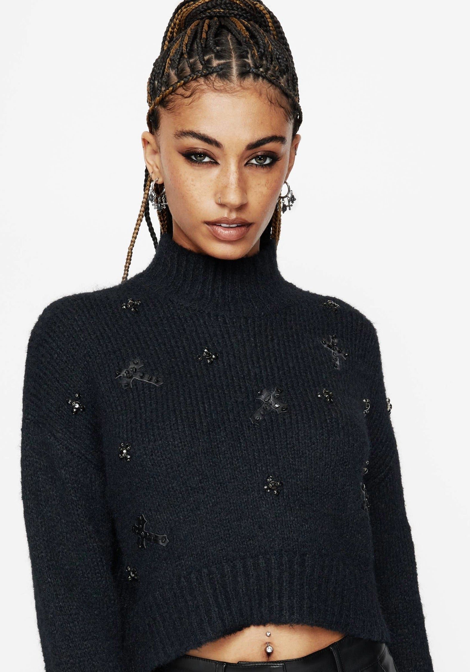 KN2289-S_PHANTOMCOTTONEMBELLISHEDCROSSCROPJUMPER_1crop