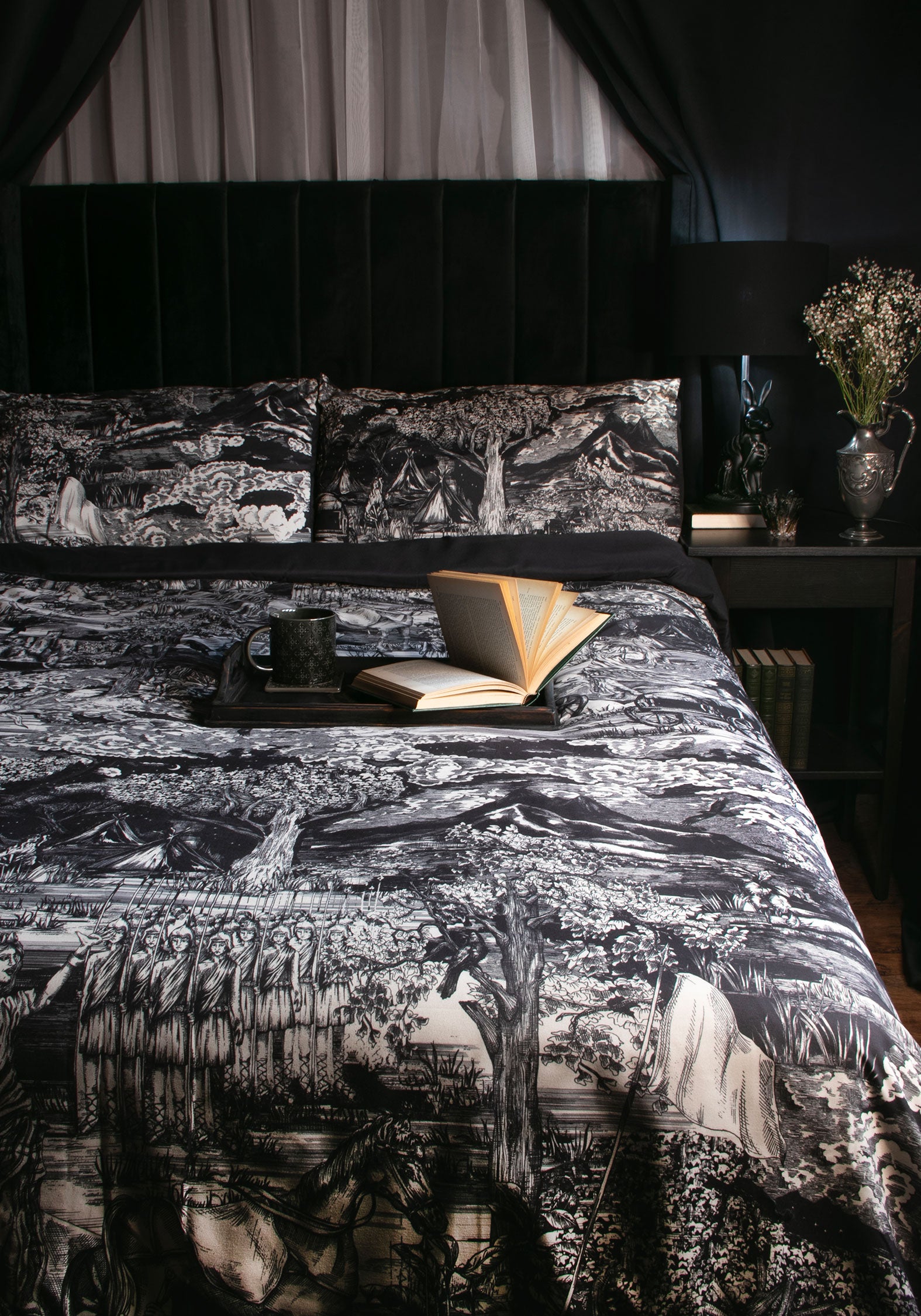 LS3631-Boudicca-Bedding-Set-1_6af63e1c-e456-4347-9267-597a66bc450d