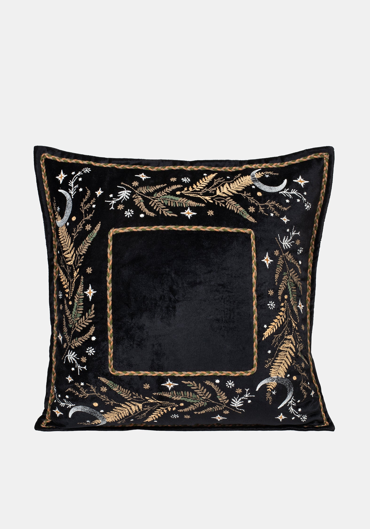 SF2172_CALAMUSEMBROIDEREDMOONSQUARECUSHION_001