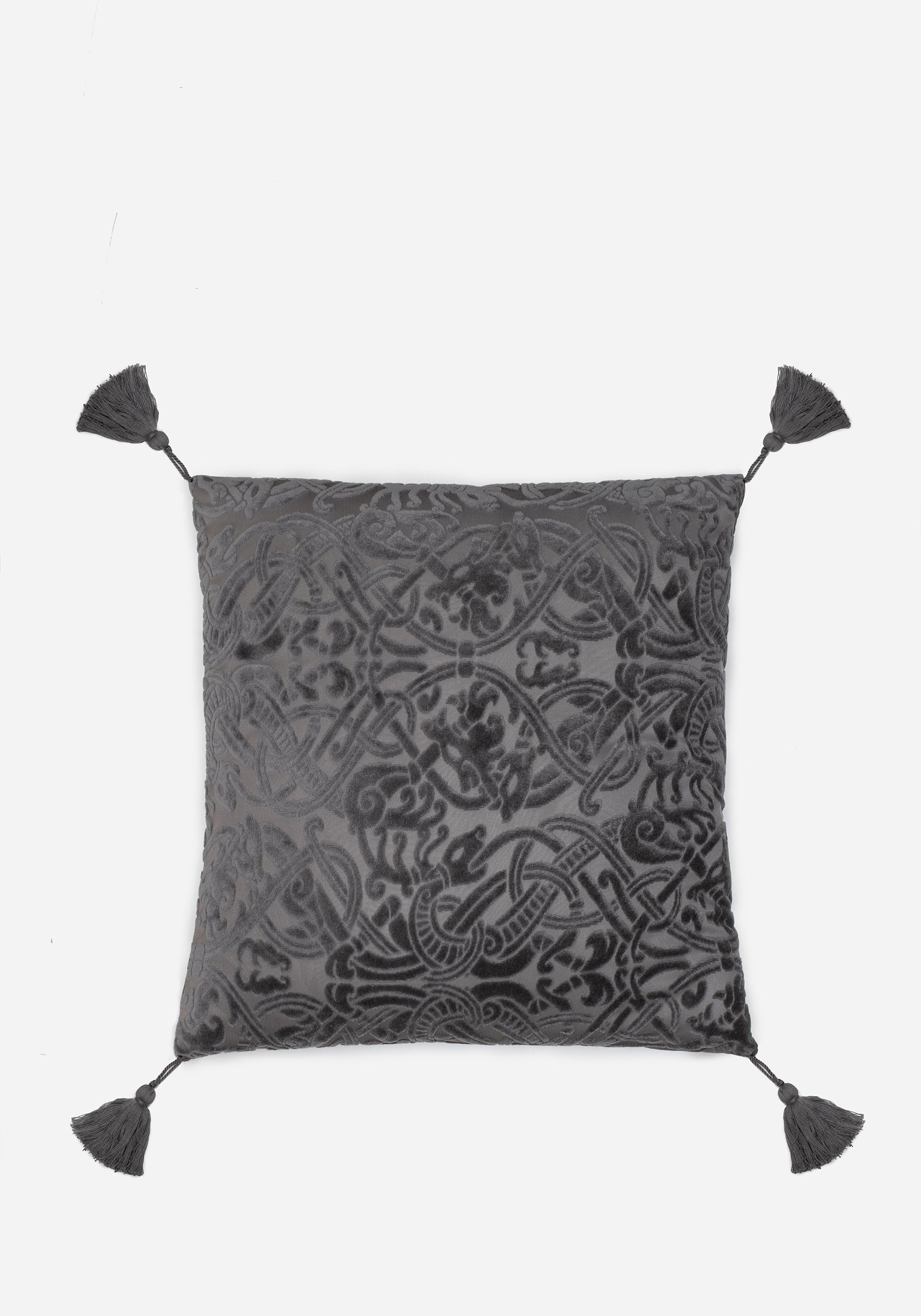 SF2175_BRANWYNDRAGONVELVETCUSHION_001