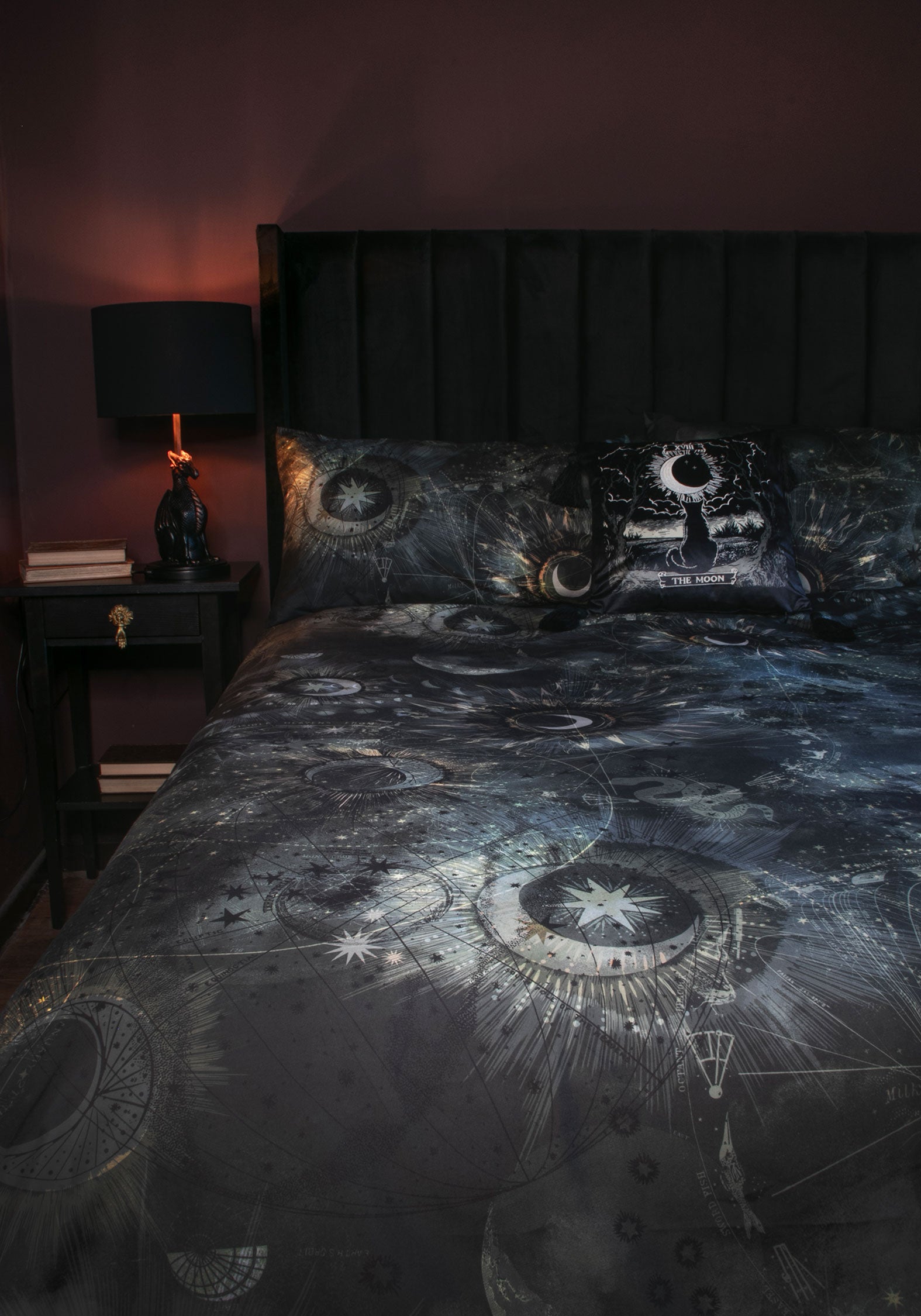 SF2666-VASTREVIA-CELESTIAL-BEDDING-1