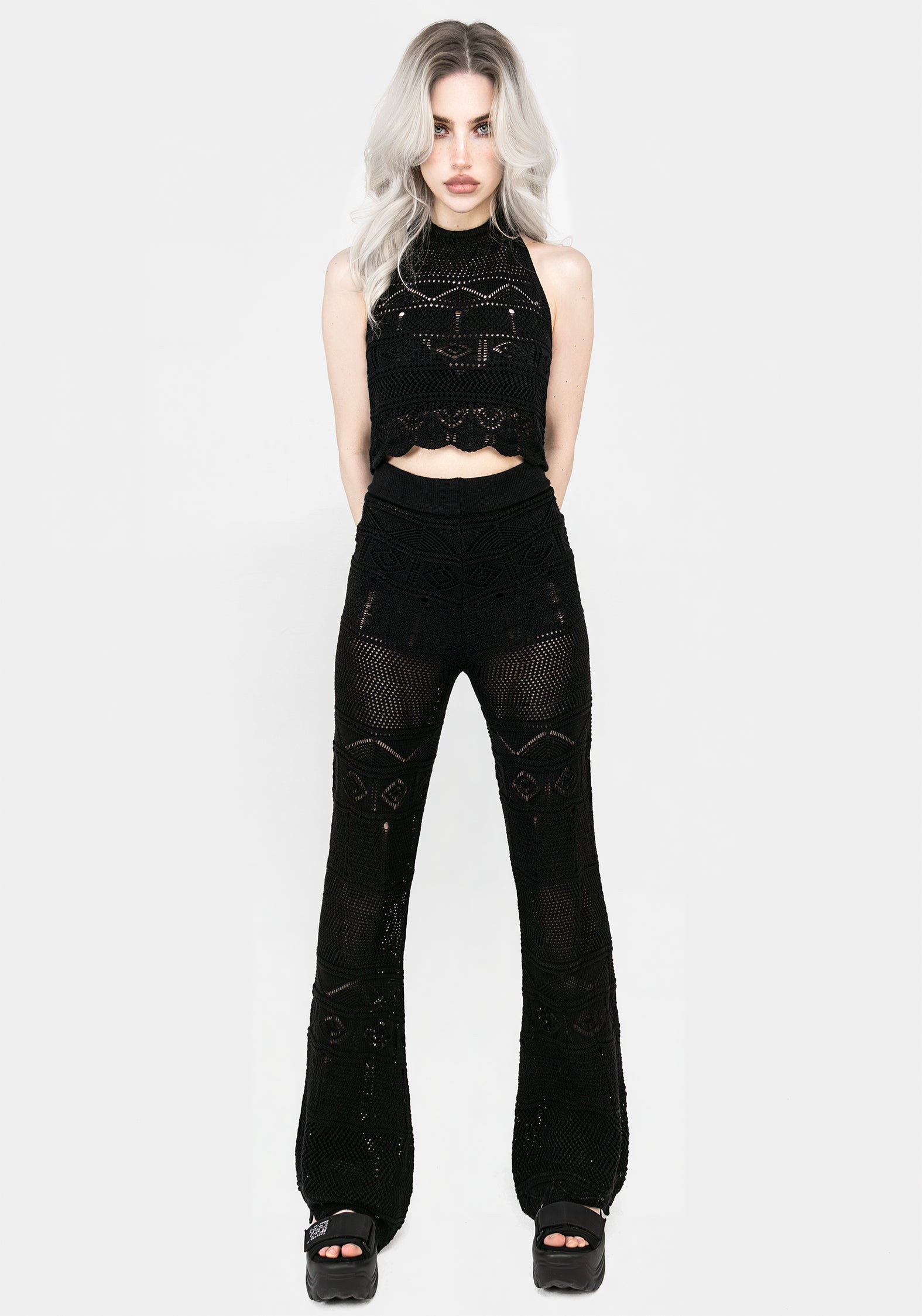 SS24B145_HOOKEDPOINTELLEFLARETROUSERS_004