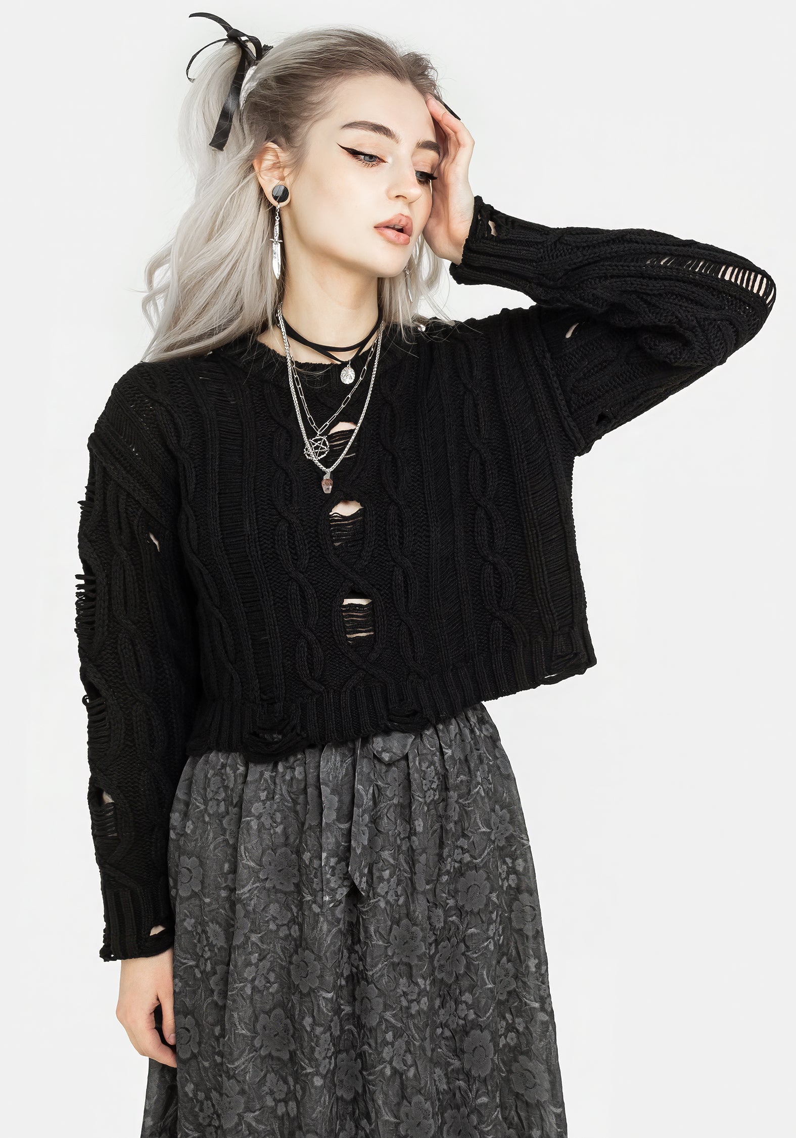 SS24B15_NEMESISDISTRESSEDCABLEKNITJUMPER_003