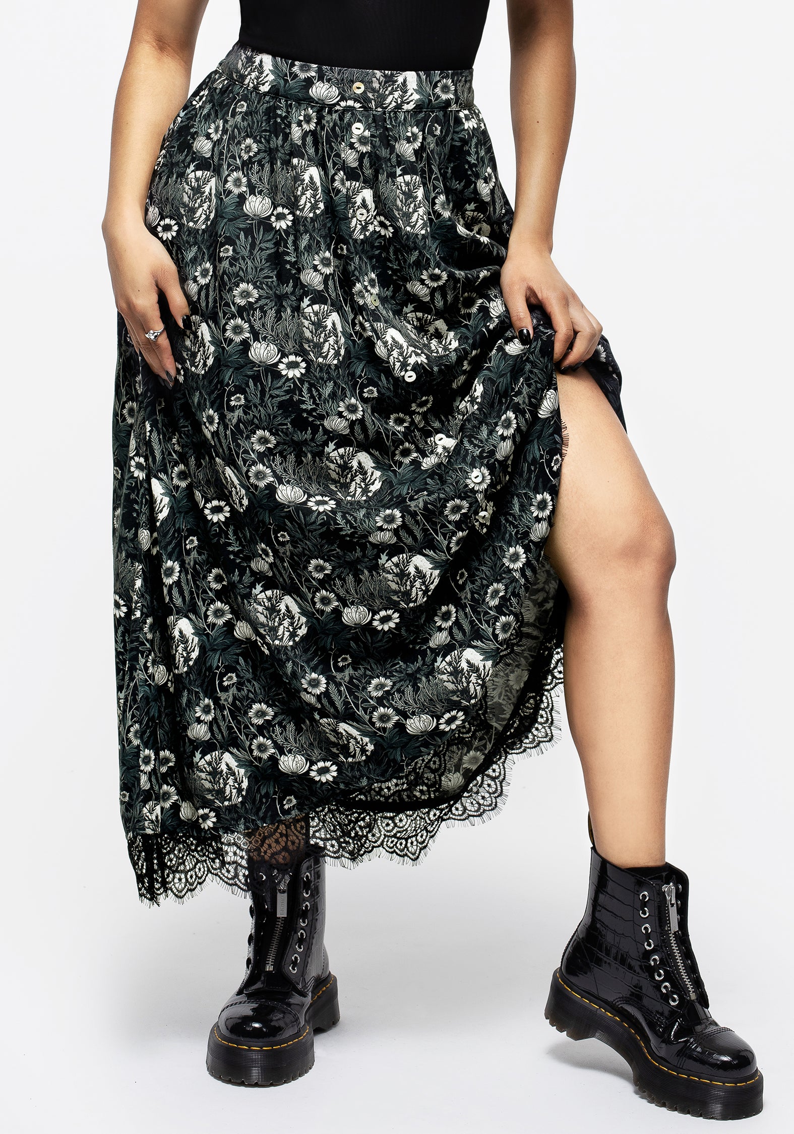SS24M98_Nightbloom_Button_Front_Midaxi_Skirt_003_crop