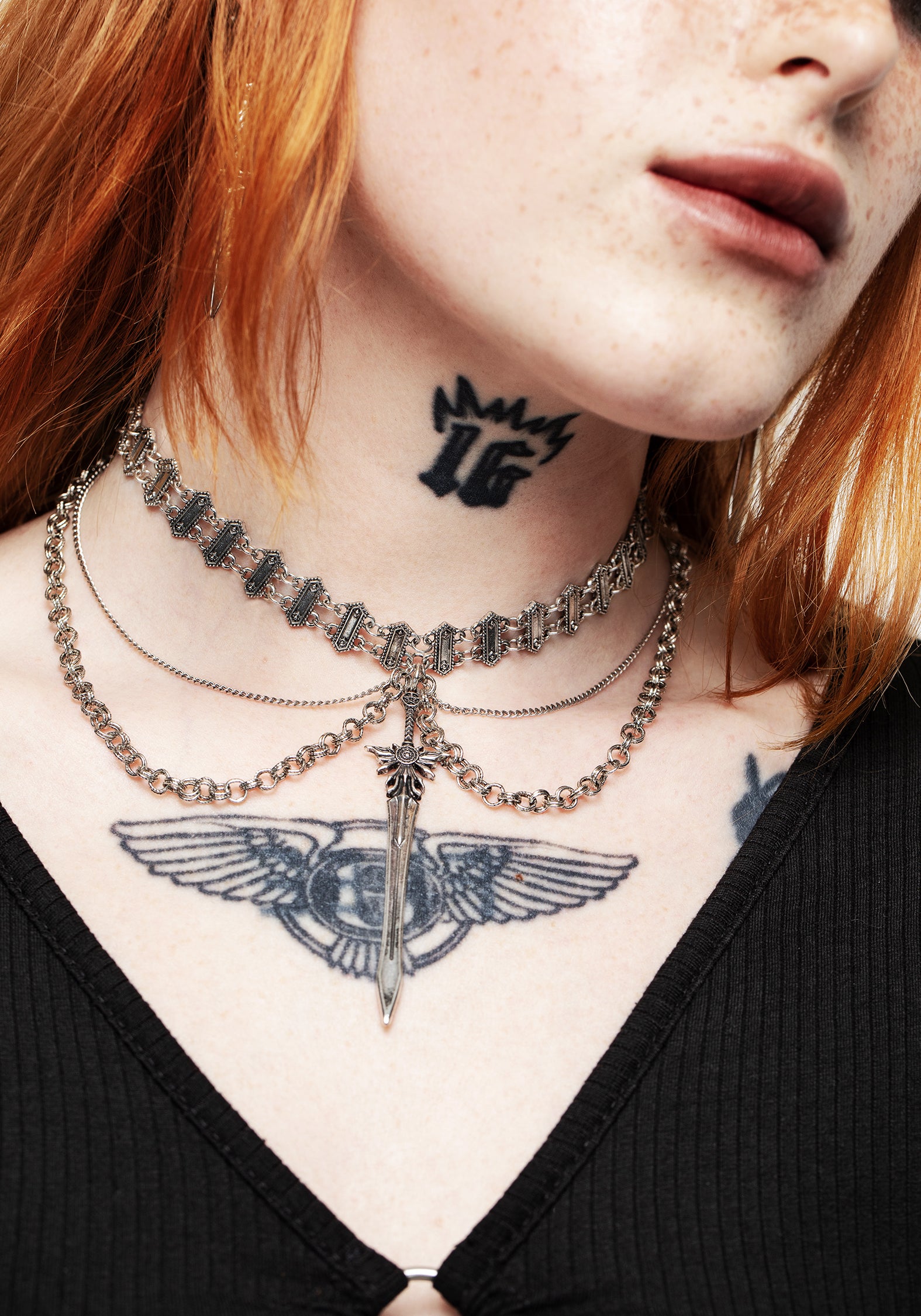 SS24TS747_Tempo_Layered_Chain_Chocker_Necklace_1
