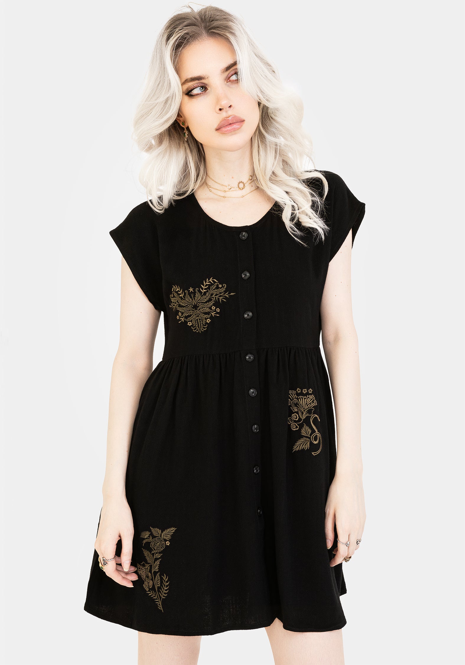 SS25DR1136_FOLIATEFLORALEMBROIDEREDBUTTONUPMINIDRESS_003