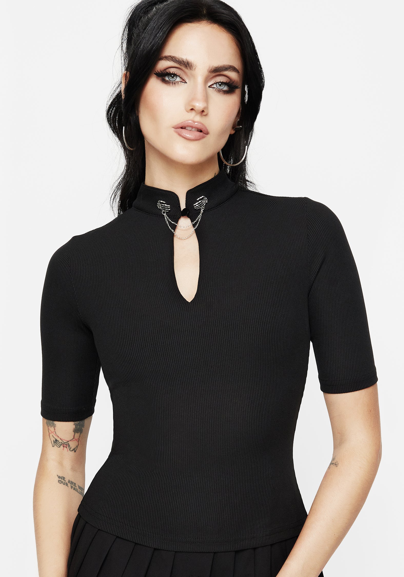 TO1649_CHIROMANCY-CHOKER-COLLAR-TOP-8560_CROP