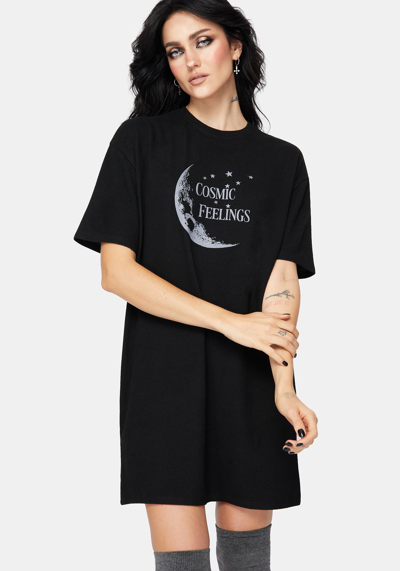 TO3165-S_COSMICMOONGRAPHICPRINTMINIPJTEEDRESS_1